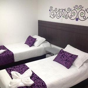 Double or Twin Room Private Bathroom
